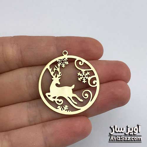 گردنبند گوزن در جنگل کد 100661