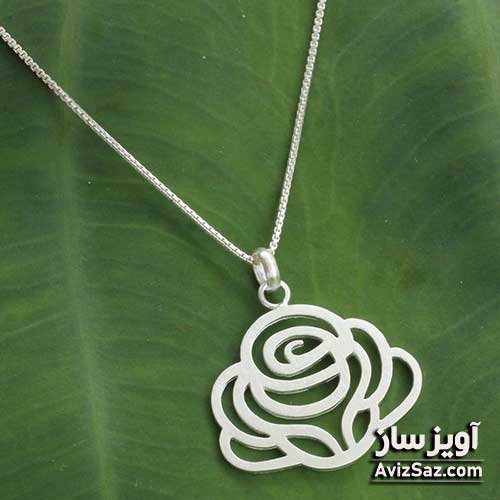گردنبند گل کد 100687