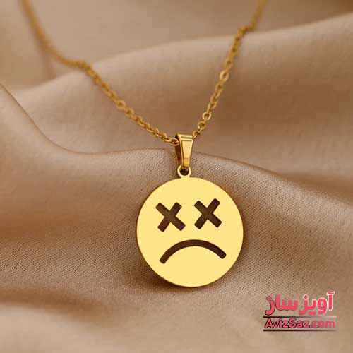 گردنبند ایموجی خشن کد 100963