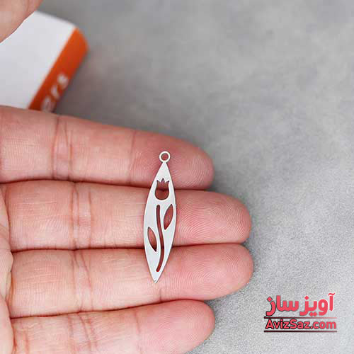 گردنبند گل کد 101724