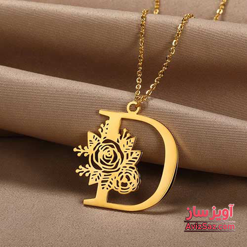 گردنبند حرف انگلیسی D و گل رز کد 102219