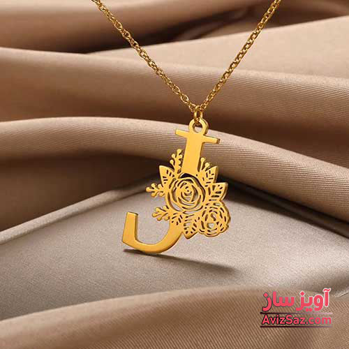 گردنبند حرف انگلیسی J با طرح گل رز کد 102259