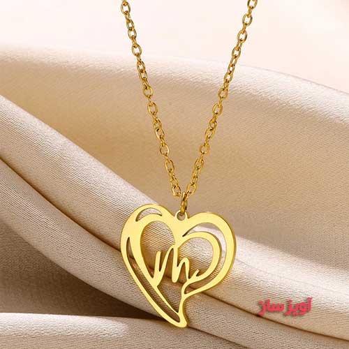 گردنبند حرف انگلیسی M طرح قلب کد 102857