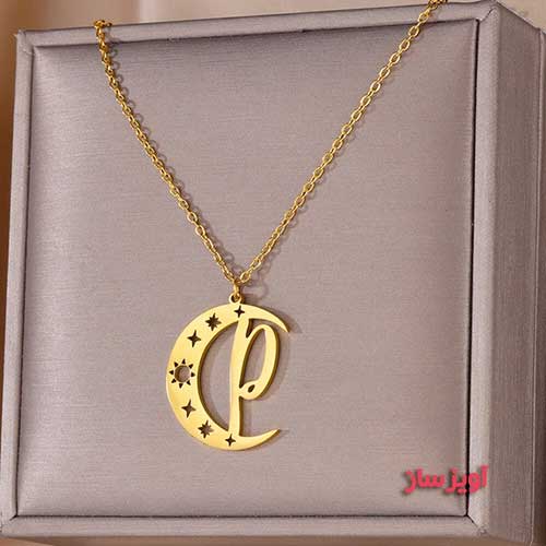 گردنبند حرف انگلیسی P طرح ماه کد 102929