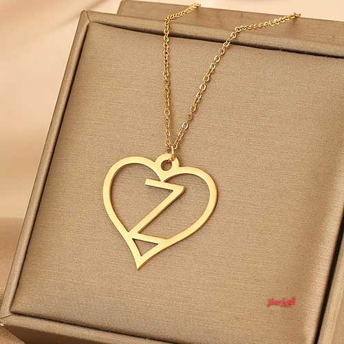 گردنبند حرف انگلیسی Z طرح قلب کد 103236