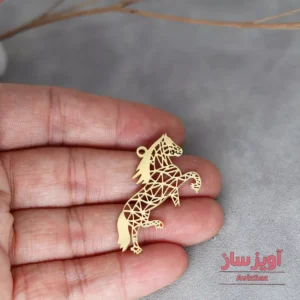 گردنبند اسب هندسی کد 101100