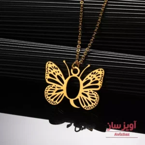 گردنبند حرف انگلیسی Q طرح پروانه کد 102309